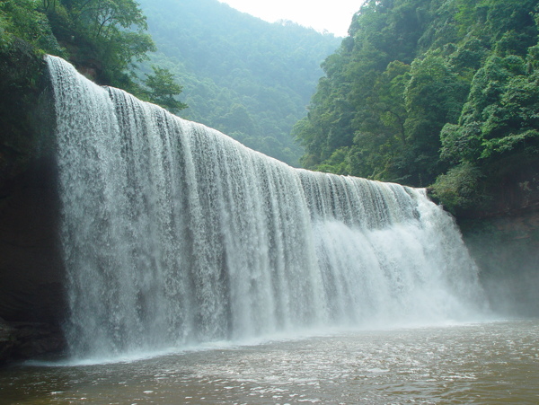 贵州赤水中洞帘状瀑布图片