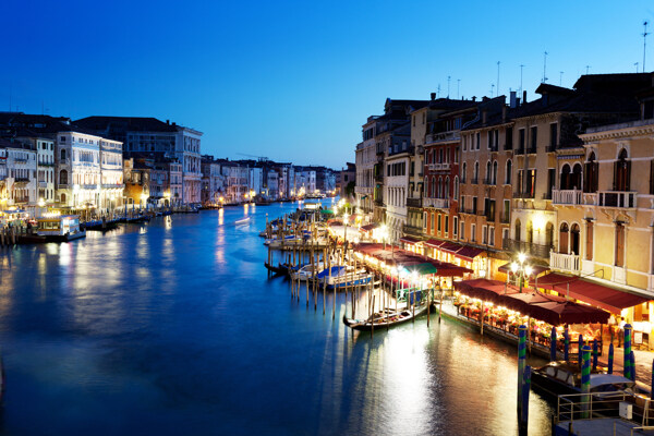 意大利水城夜景图片