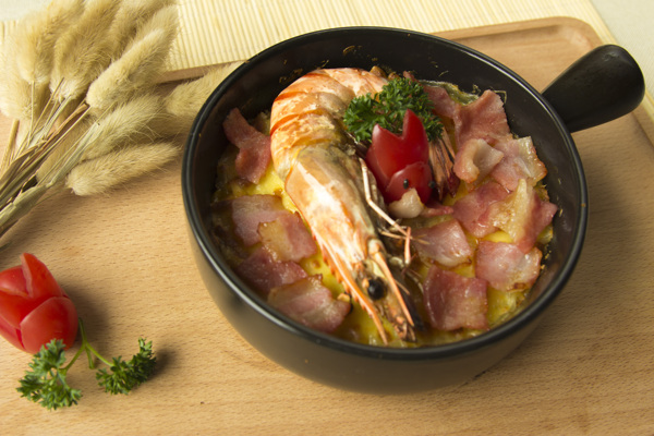 大蝦培根焗飯