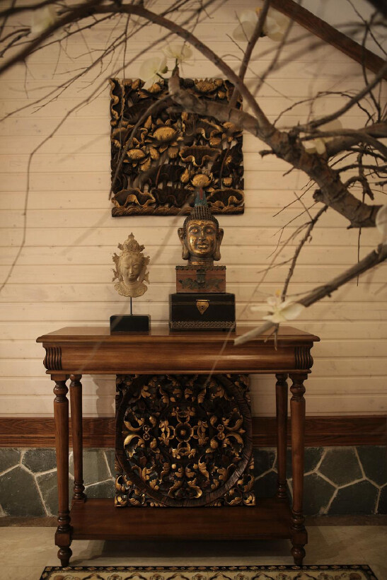 中式奢华客厅铜像装饰室内装修效果图