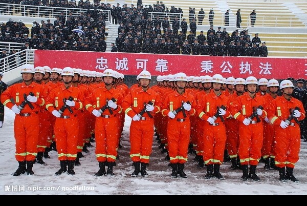 消防戰(zhàn)士圖片