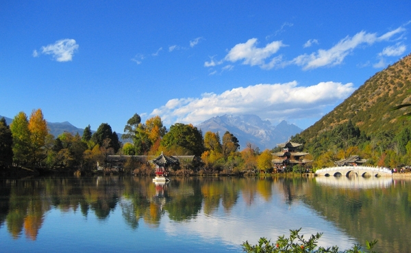 新疆山水圖片