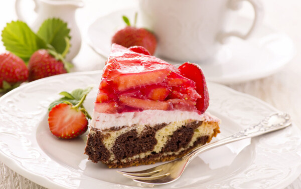 草莓酱蛋糕