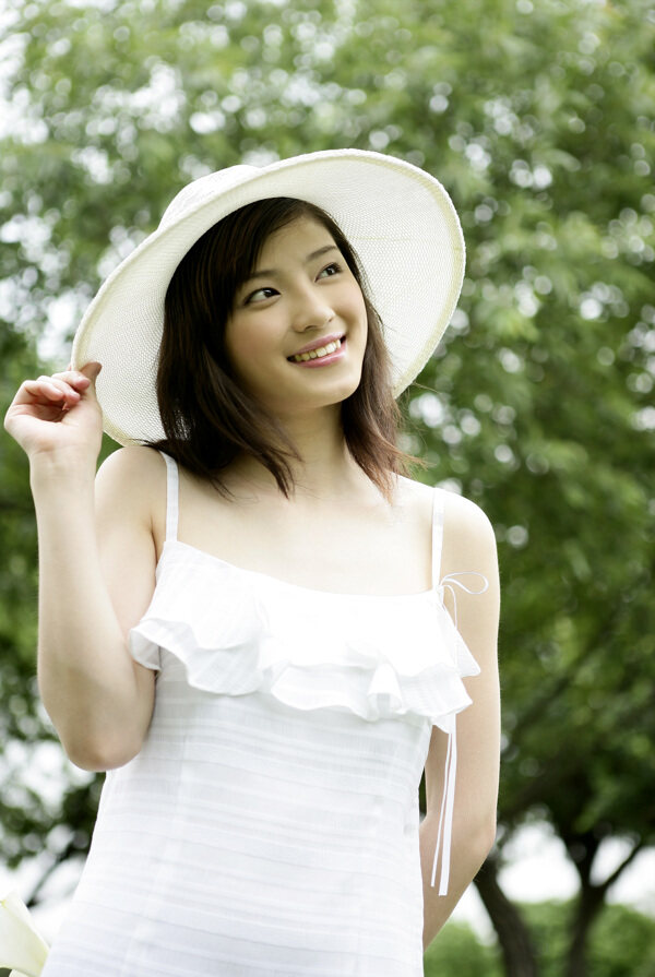 戴帽子的美女圖片