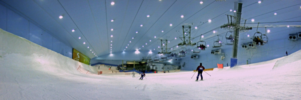 迪拜室内滑雪场图片