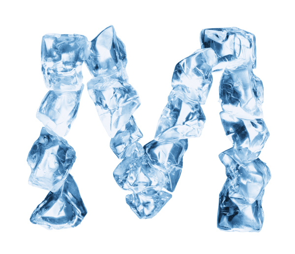 冰块字母M