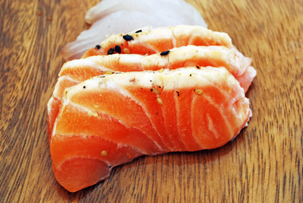 生魚片