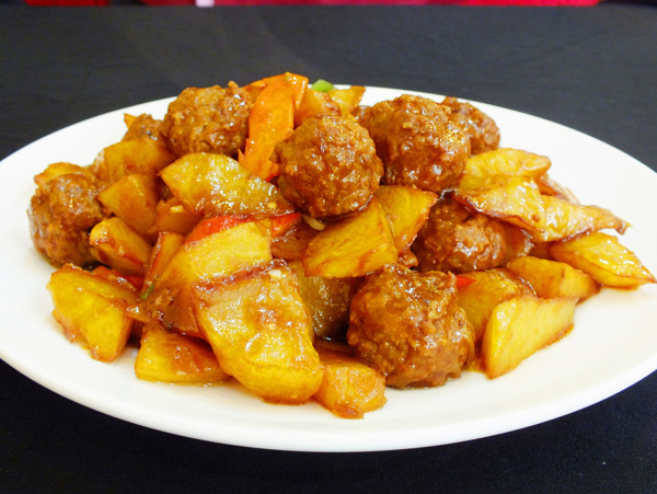土豆燒丸子圖片