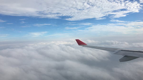 飞机上看云层