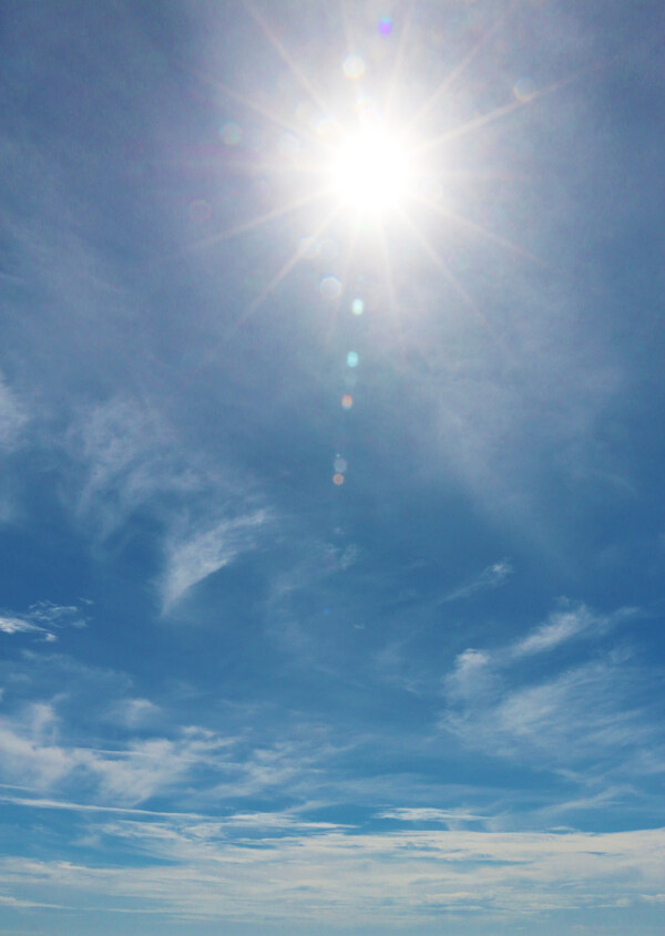 云日光天空