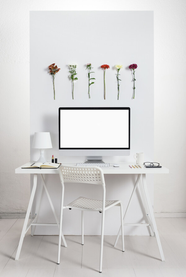 创意办公书桌装饰花朵