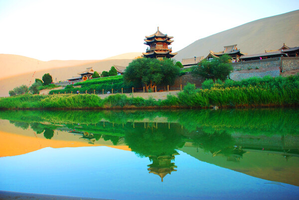 沙漠綠洲