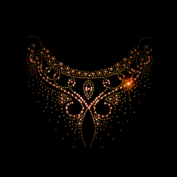 燙鉆領(lǐng)邊花紋免費素材
