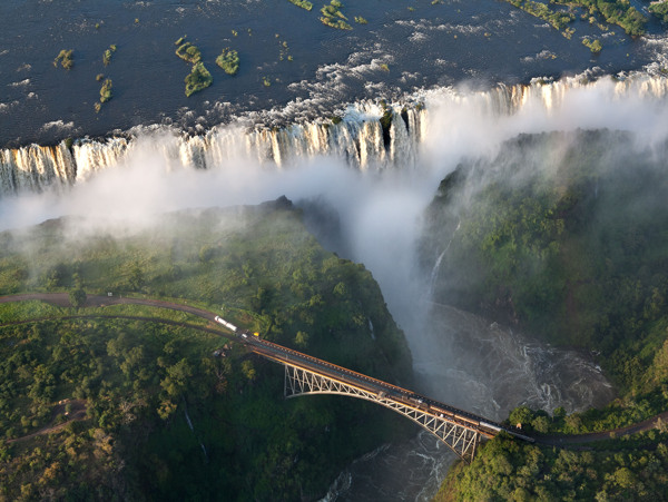 非洲维多利亚瀑布图片