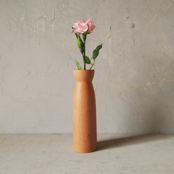 日式花瓶