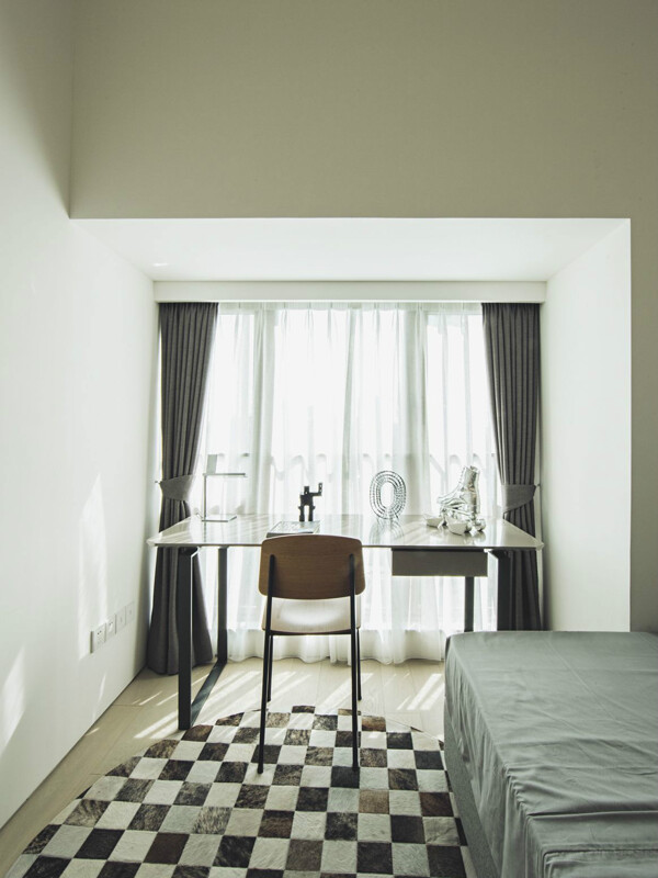 现代时尚黑白格地毯卧室室内装修效果图