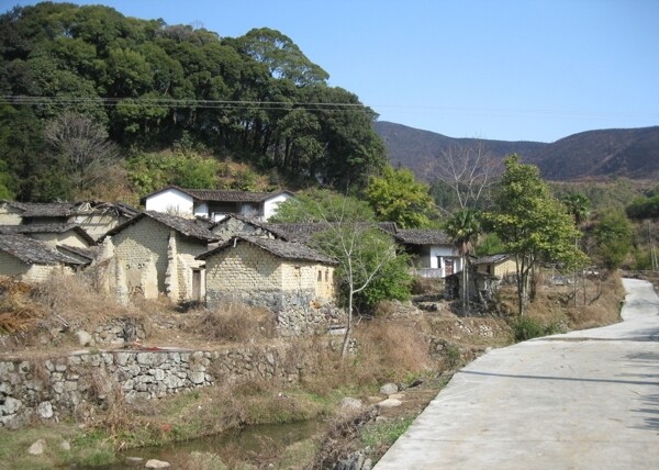 粵東山村圖片