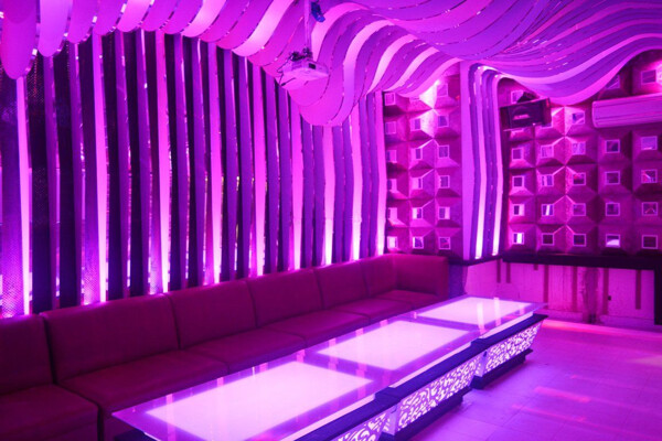 梦幻紫色灯光设计ktv酒吧室内效果图