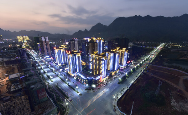 罗甸县城东新区夜景图片