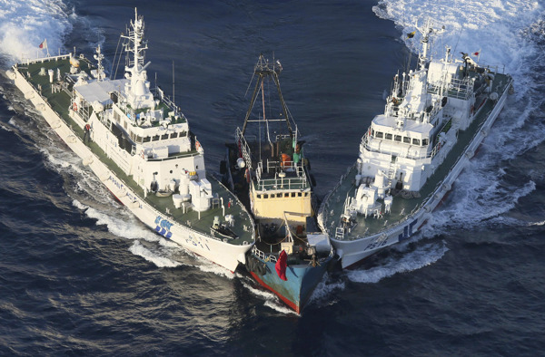啟豐二號突破日艦封鎖圖片
