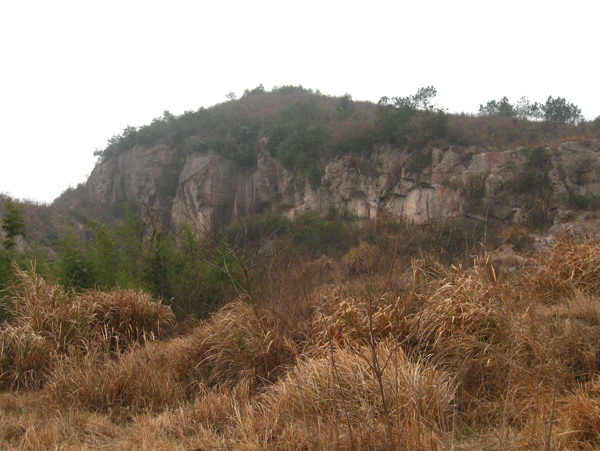 摩崖石刻山