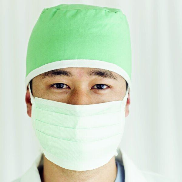 戴口罩的醫(yī)生圖片