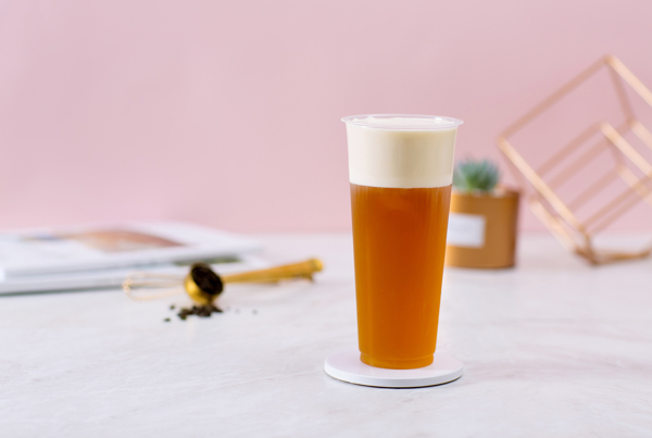 夏日冰爽紅茶果汁奶蓋創(chuàng)意飲品