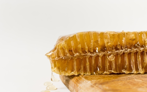 蜂蜜蜂蜡图片