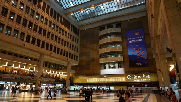 台北火车站内景