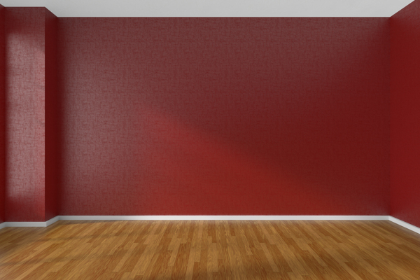 深红的墙壁和木板