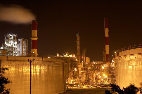 炼油厂夜景