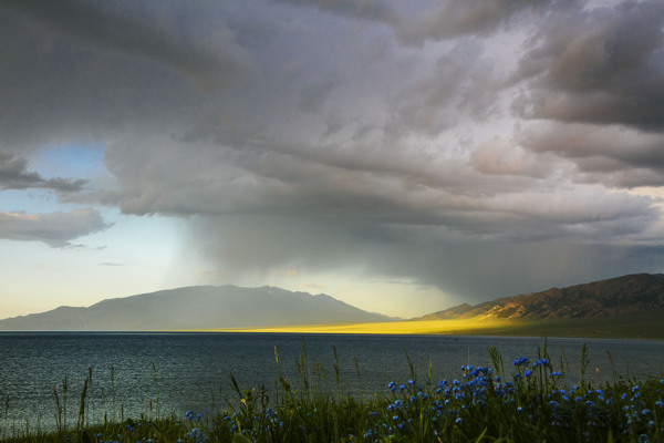 新疆赛里木湖风景