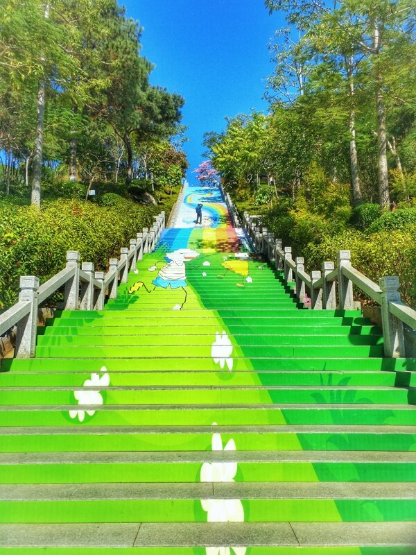 绿色台阶