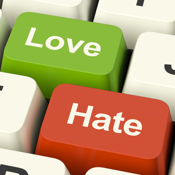 爱恨电脑按键显示情绪和冲突