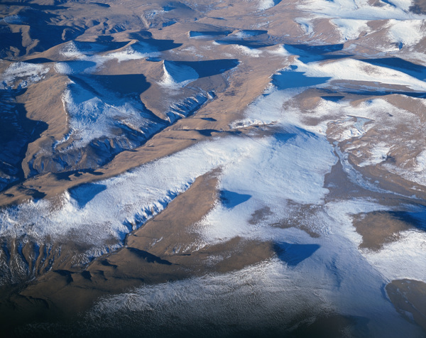 美丽雪山风景图片