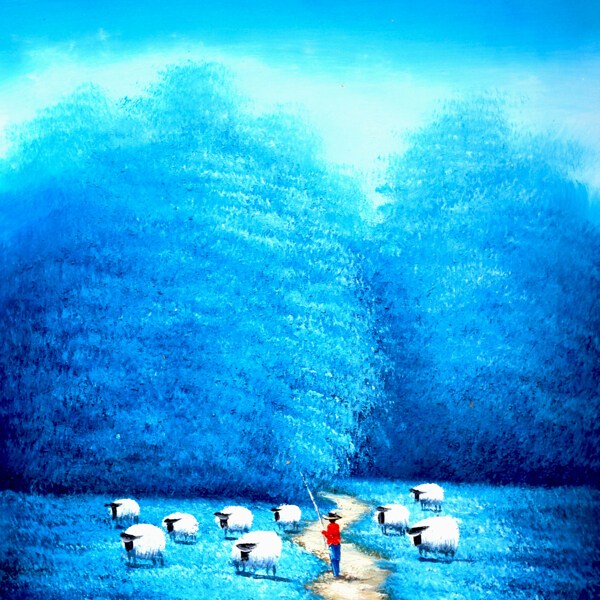 美丽的草原蓝色的风景羊群放羊