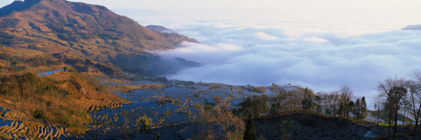 乡村云朵风景图片