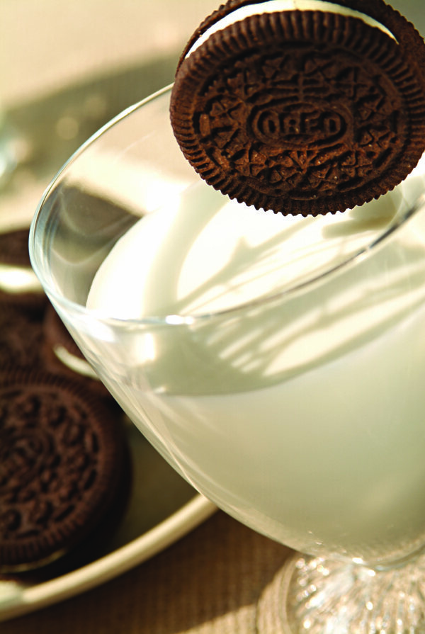 牛奶夹心饼干图片