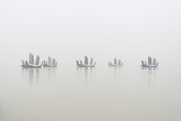 太湖帆船景图片