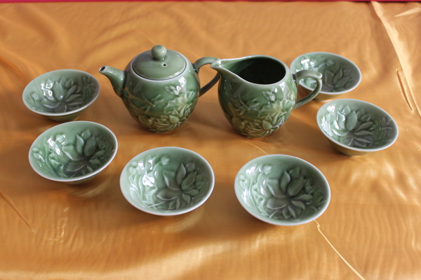 一组养生茶具图片