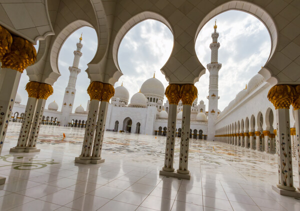 壮观的清真寺