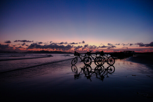 沙滩单车图片