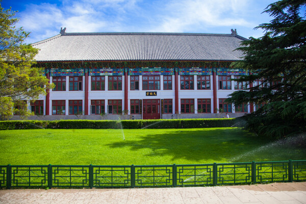 北京大学