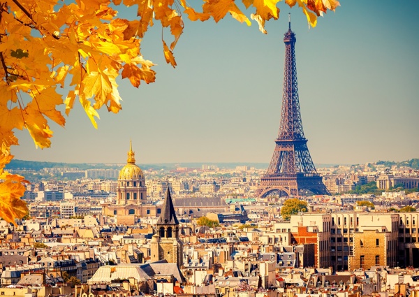 秋日巴黎图片