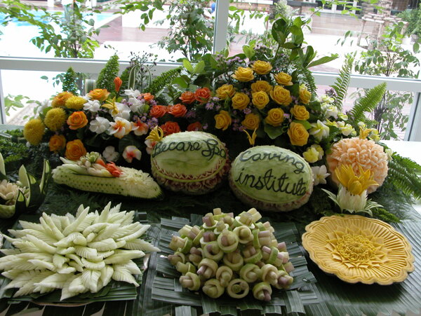 蔬果蔬菜水果雕刻示范艺术食材花工艺精湛陈列展品展示图片