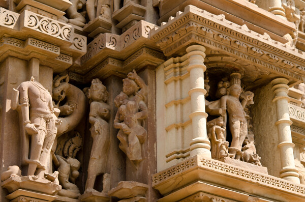 雕刻人物印度建筑设计