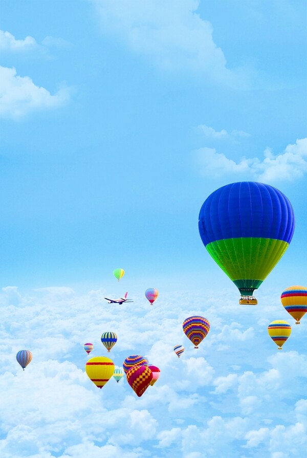 蓝色天空热气球图片