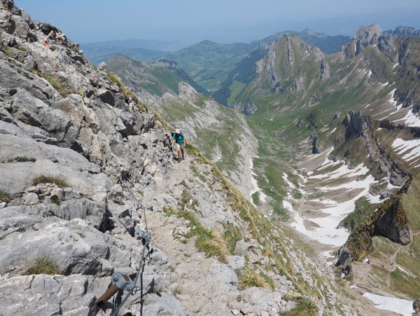 阿尔卑斯山徒步登山