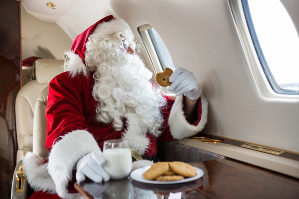 飞机里的圣诞老人图片
