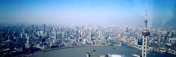 上海外滩东方明珠全景鸟瞰宽幅图图片